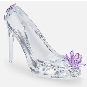 Swarovski Crystal Treasures Shoe with Flower Figurine-5493712 perfect condition